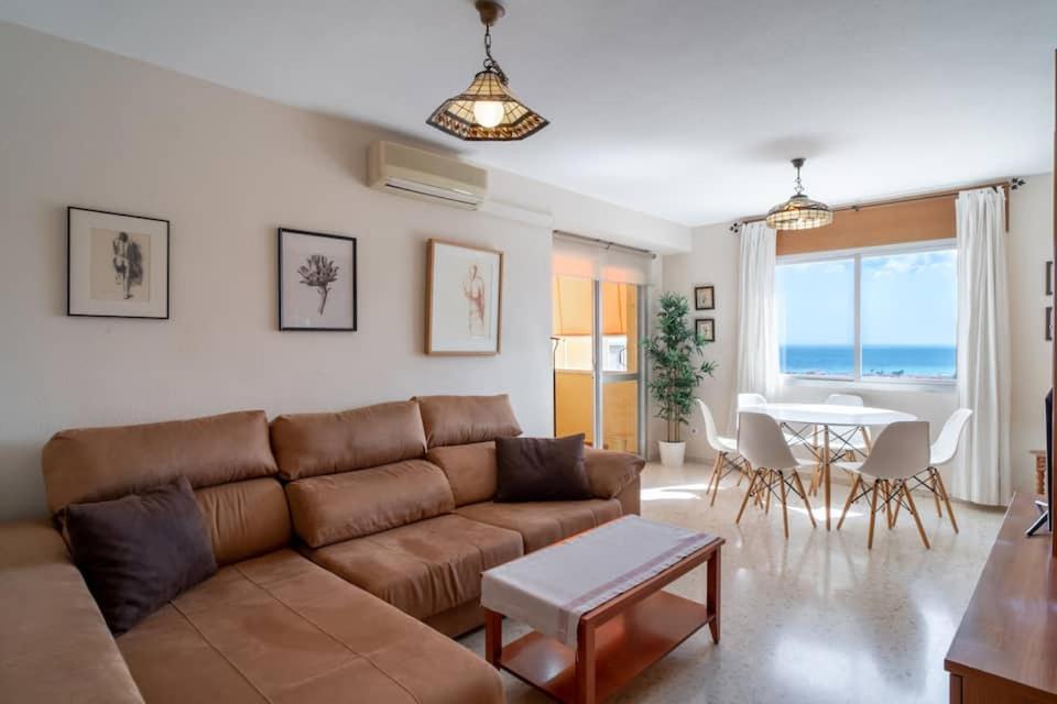 Desayuno Con Vistas, Parking Privado Terraza Apartment La Cala Del Moral ภายนอก รูปภาพ